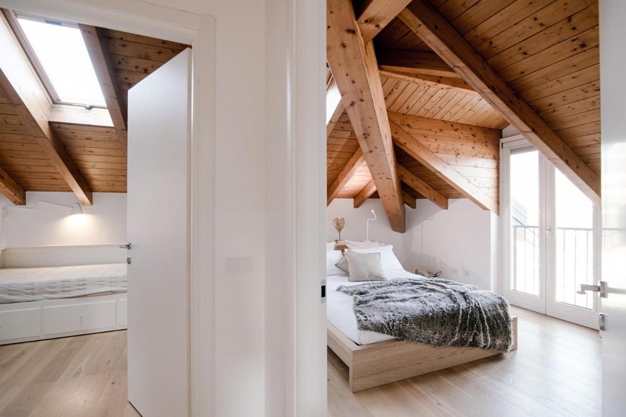 Modern Luxury Attic - Bymyhomeincomo Exterior photo